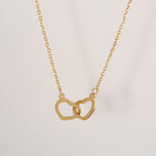 Alvea™ Cofre Rosa Eterna con Collar Grabado