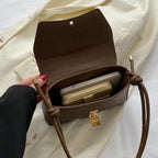 Alvea™ Daphne Bolso de bandolera con encanto vintage