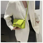 Alvea™ Daphne Bolso de bandolera con encanto vintage