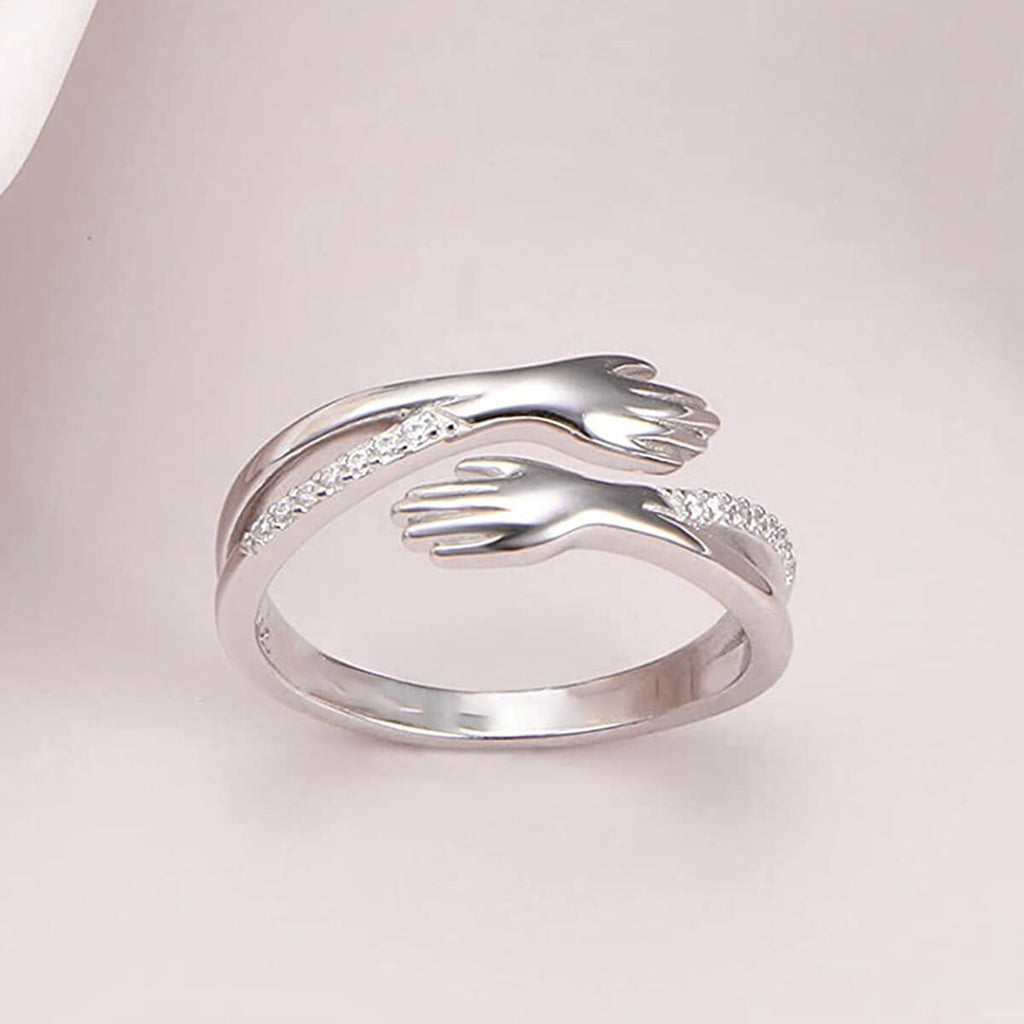 Alvea™ Anillo abrazo con incrustaciones de diamantes (ajustable)