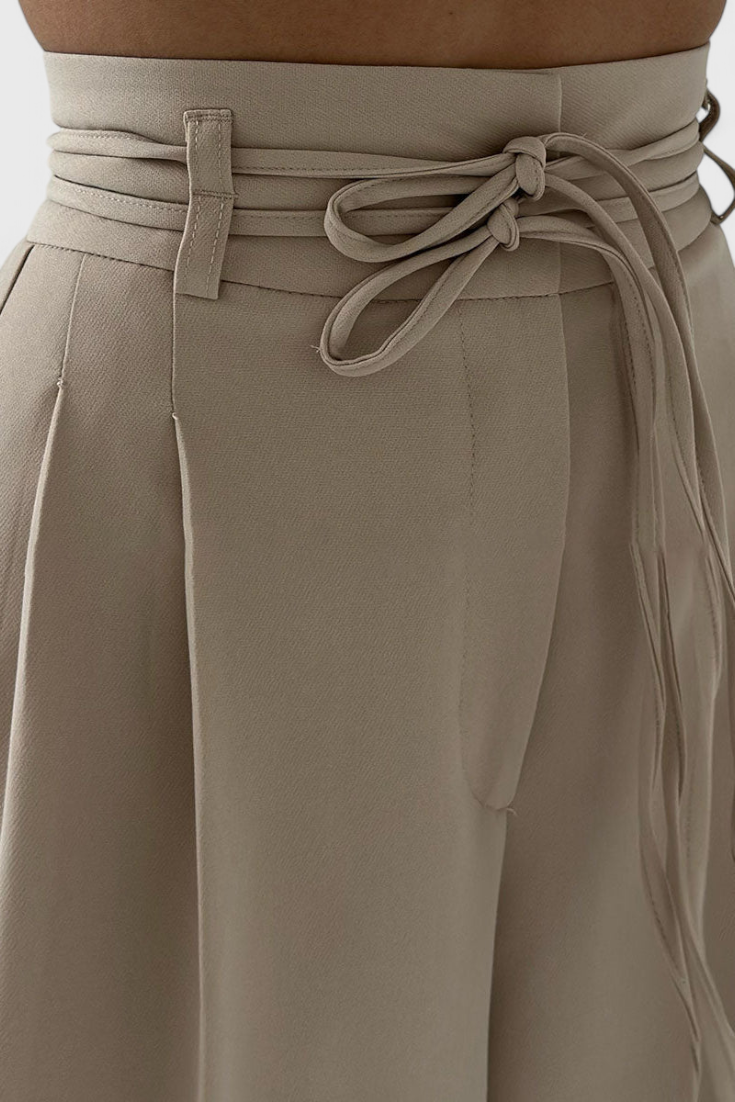 Alvea™ Sophie Pantalones de pierna ancha con cordones