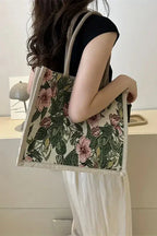 Alvea™ Taila Bolsa de Yute con Estampado Floral y Diseño Ecológico