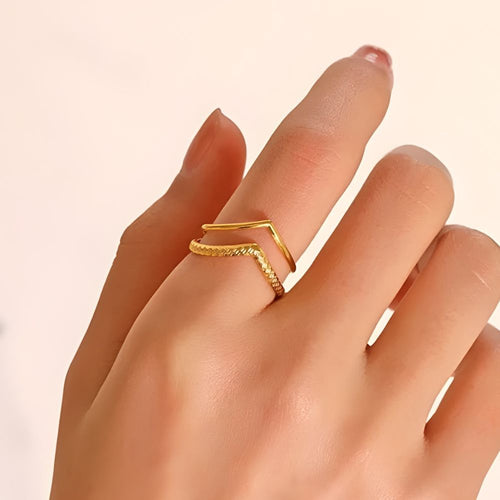 Alvea™ Anillo Double V (ajustable)