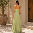 Vestido Alvea™ | Elegancia Sofisticada que Estiliza con Delicadeza