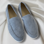 Elegantes mocasines de ante