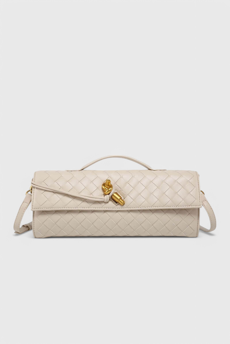 Alvea™ Melanie Clutch con Detalle de Nudo Dorado