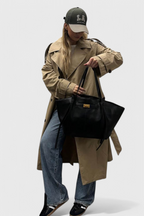 Alvea™ Clio Bolso con Estructura Clásica