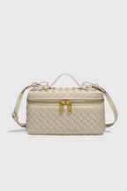 Alvea™ Milla Bolso Mini Woven con Accesorios Dorados