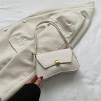 Alvea™ Daphne Bolso de bandolera con encanto vintage