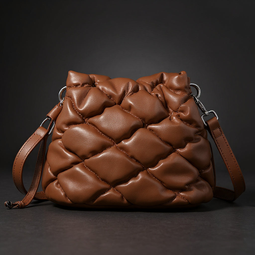 Alvea™ Bolso de almohada cruzado mini Bianca