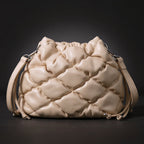 Alvea™ Bolso de almohada cruzado mini Bianca