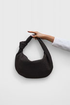 Alvea™ Lila Bolso Mediano Woven con Detalle de Nudo